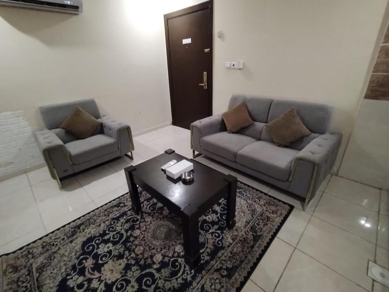 فندق الفرسان المتحدة فرع الفيصلية Lejlighedshotel Jeddah Eksteriør billede