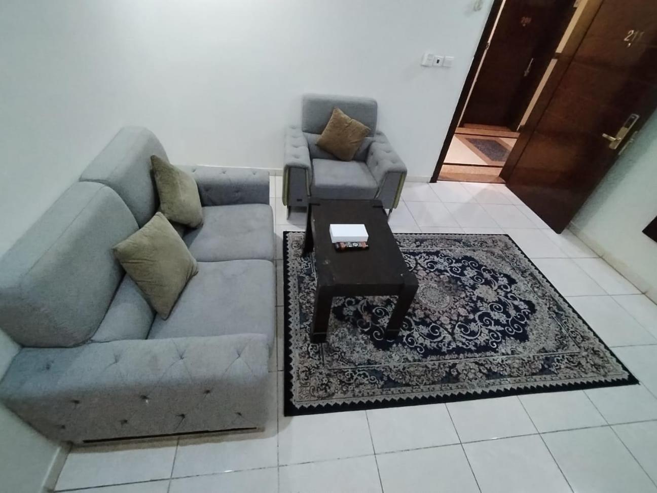 فندق الفرسان المتحدة فرع الفيصلية Lejlighedshotel Jeddah Eksteriør billede