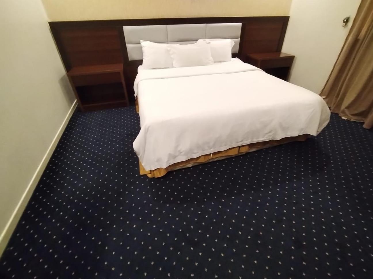 فندق الفرسان المتحدة فرع الفيصلية Lejlighedshotel Jeddah Eksteriør billede