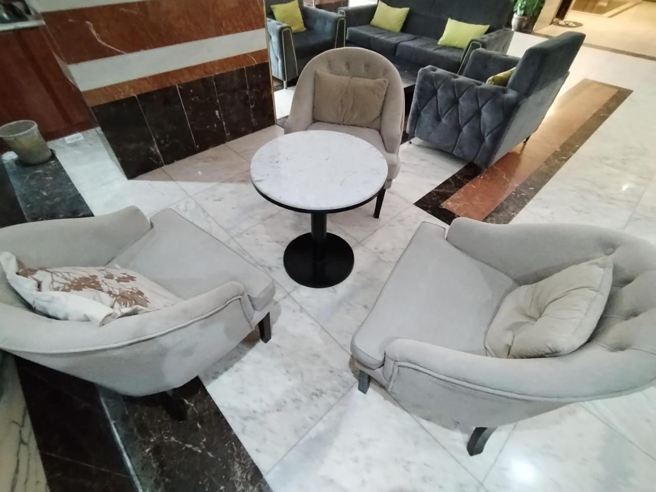 فندق الفرسان المتحدة فرع الفيصلية Lejlighedshotel Jeddah Eksteriør billede