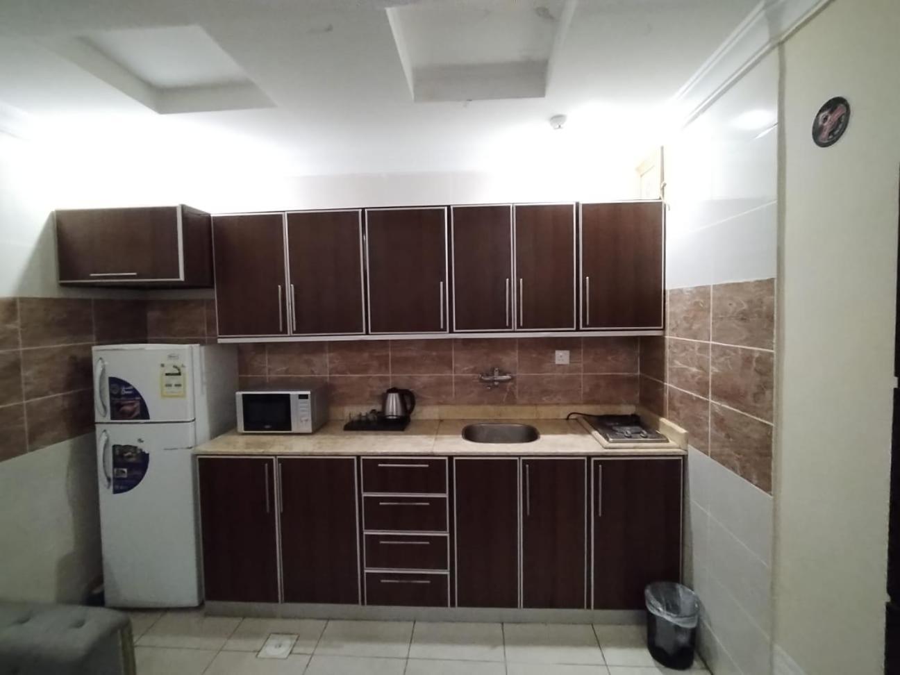 فندق الفرسان المتحدة فرع الفيصلية Lejlighedshotel Jeddah Eksteriør billede