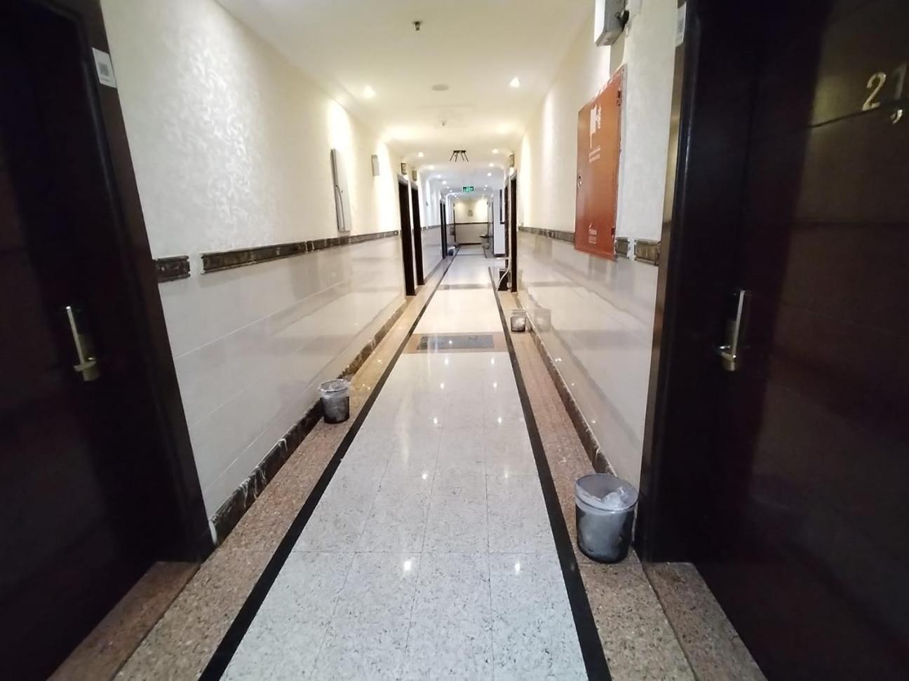 فندق الفرسان المتحدة فرع الفيصلية Lejlighedshotel Jeddah Eksteriør billede