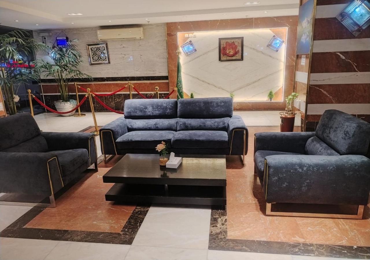 فندق الفرسان المتحدة فرع الفيصلية Lejlighedshotel Jeddah Eksteriør billede
